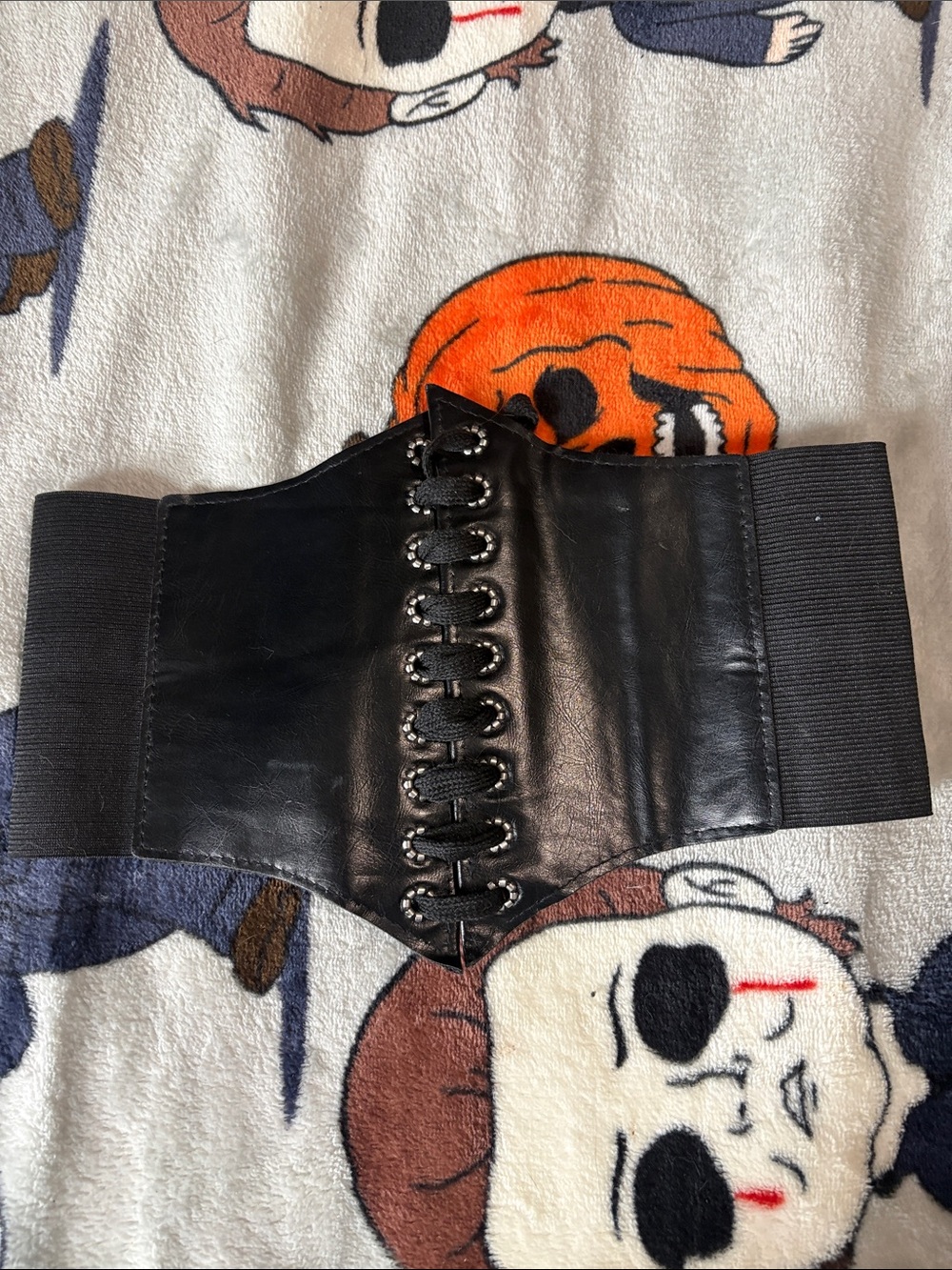 Black Waist Cincher with Velcro secures on back Size Small